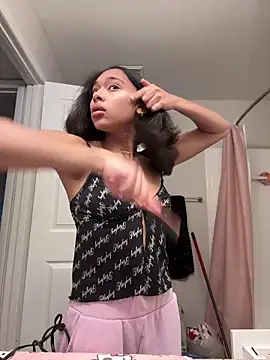 cupcakemia online show from 10-08-25, 04:48