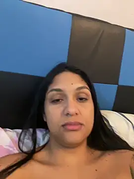 Snapshot of Messy-diana21 chatting on 12-21-25, 08:38 Messy-diana21 online show from 12-21-25, 08:38