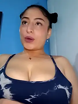 Valejensen0716 online show from 10-12-25, 07:40