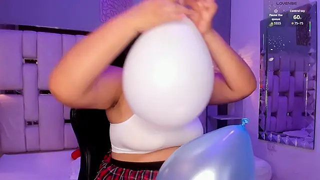 BBWCloe  online show from 09-21-25, 04:47