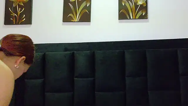 Snapshot of mamaneedsfun chatting on 03-05-26, 12:45 mamaneedsfun online show from 03-05-26, 12:45