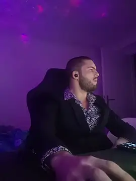 EyesNeverLies online show from 02-06-26, 03:33