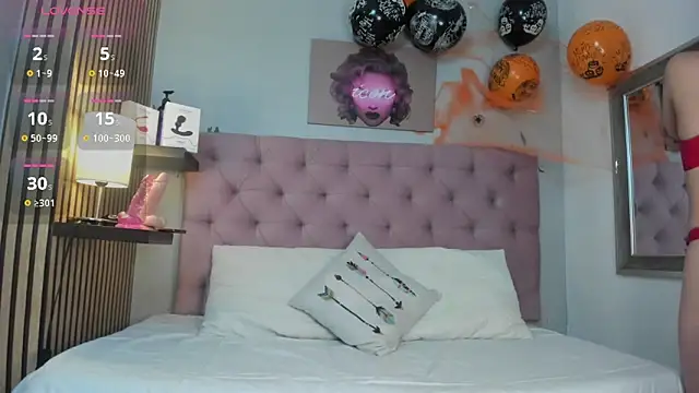 luna  dance online show from 10-23-25, 04:23