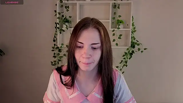 Jennie Hunter online show from 11-30-25, 09:24