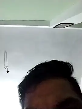 Snapshot of avi007p chatting on 09-13-25, 10:20 avi007p online show from 09-13-25, 10:20