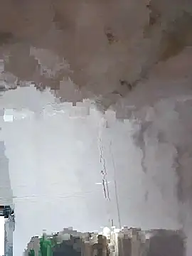 Snapshot of avi007p chatting on 09-25-25, 05:55 avi007p online show from 09-25-25, 05:55