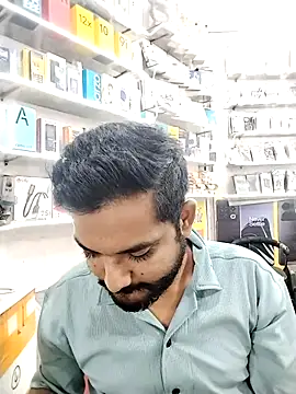 Snapshot of avi007p chatting on 10-01-25, 12:55 avi007p online show from 10-01-25, 12:55