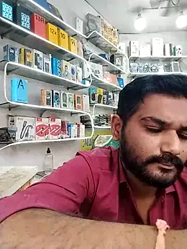 Snapshot of avi007p chatting on 10-04-25, 09:51 avi007p online show from 10-04-25, 09:51