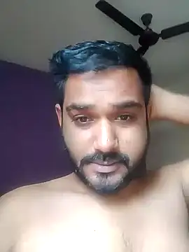 Snapshot of avi007p chatting on 10-23-25, 07:29 avi007p online show from 10-23-25, 07:29