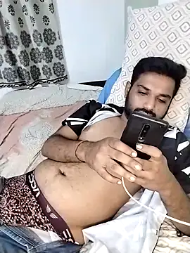 Snapshot of avi007p chatting on 10-23-25, 08:18 avi007p online show from 10-23-25, 08:18