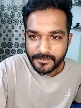 Snapshot of avi007p chatting on 10-27-25, 05:06 avi007p online show from 10-27-25, 05:06