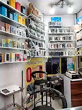 Snapshot of avi007p chatting on 11-04-25, 09:52 avi007p online show from 11-04-25, 09:52