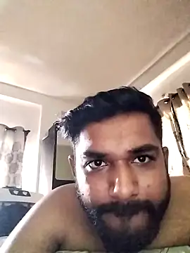 Snapshot of avi007p chatting on 05-08-26, 03:01 avi007p online show from 05-08-26, 03:01