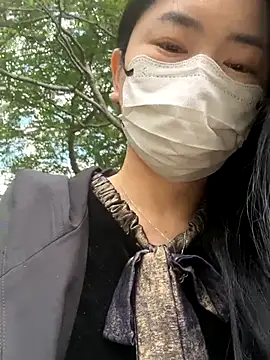 Snapshot of DHJM168 chatting on 11-05-25, 04:23 DHJM168 online show from 11-05-25, 04:23