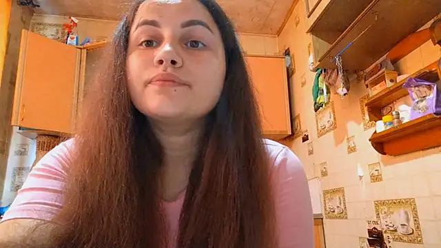 DierdreCousineau online show from 09-09-25, 10:59