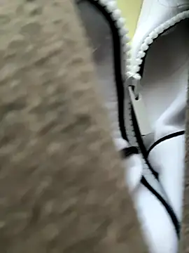 FroggyAnna online show from 10-16-25, 02:07