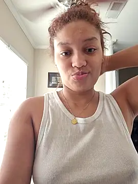 Mila Lol online show from 09-10-25, 02:17