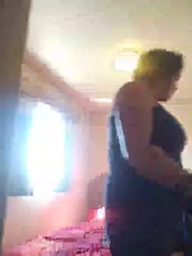 Snapshot of GoddessChantelle chatting on 05-25-26, 02:56 GoddessChantelle online show from 05-25-26, 02:56