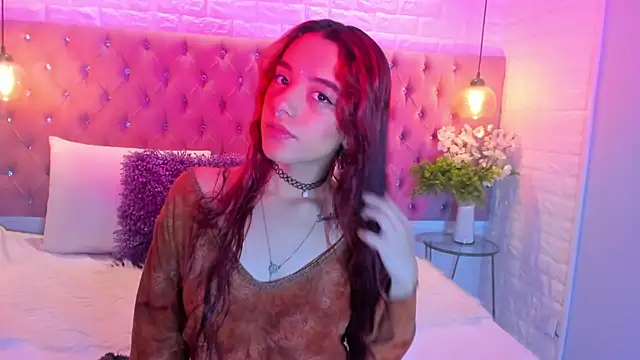 Scarlet Monroee online show from 11-07-25, 03:17