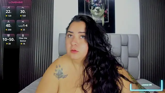 Bora Lajuana online show from 11-28-25, 04:04