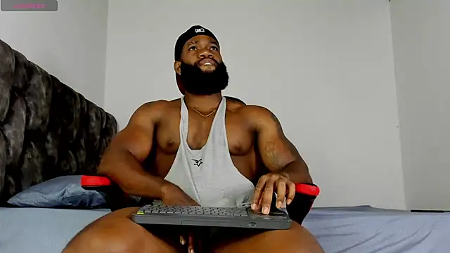 Snapshot of james_musclebbc chatting on 05-06-26, 12:08 james musclebbc online show from 05-06-26, 12:08