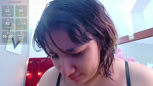 cosplaydate online show from 12-04-25, 02:43