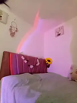 Liahdiaz  online show from 09-09-25, 03:11