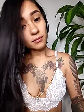 Liahdiaz  online show from 12-15-25, 01:26