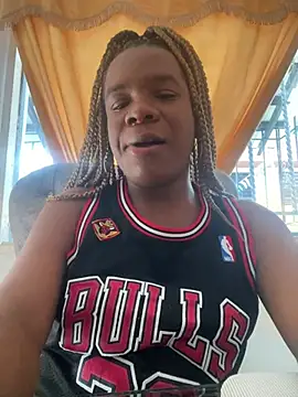 Snapshot of LicyEvans1 chatting on 02-15-26, 08:49 LicyEvans1 online show from 02-15-26, 08:49