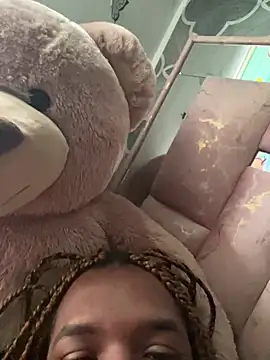 Snapshot of LicyEvans1 chatting on 03-12-26, 08:48 LicyEvans1 online show from 03-12-26, 08:48