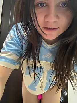 Snapshot of sofi_sweet_7 chatting on 04-12-26, 06:02 sofi sweet 7 online show from 04-12-26, 06:02