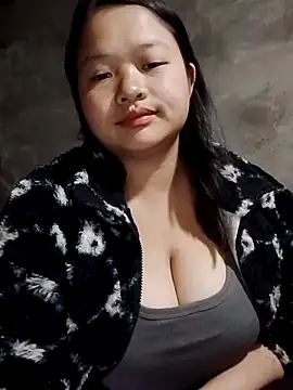 girl-babi online show from 12-18-25, 03:45