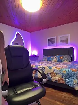 Isabella18 pink online show from 02-02-26, 06:17