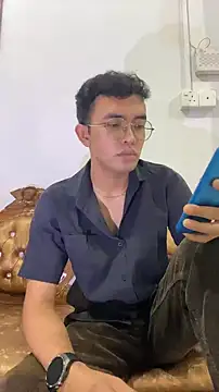 rand1101 online show from 10-17-25, 06:43