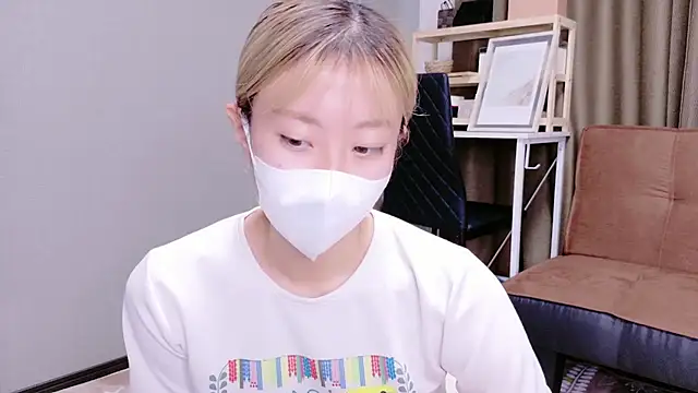 Snapshot of Nana__ch chatting on 10-10-25, 03:49 Nana ch online show from 10-10-25, 03:49