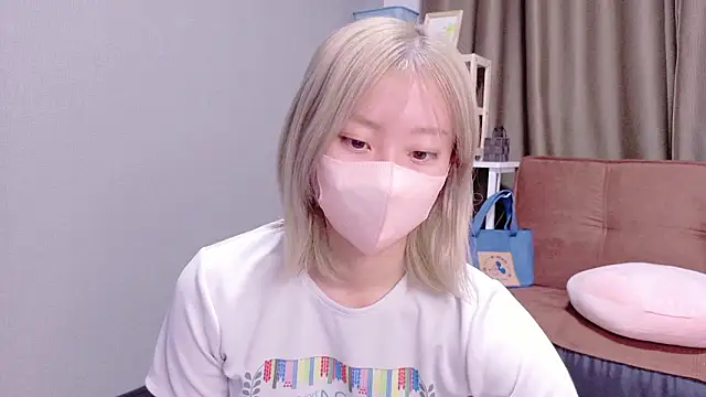 Snapshot of Nana__ch chatting on 11-08-25, 03:39 Nana ch online show from 11-08-25, 03:39