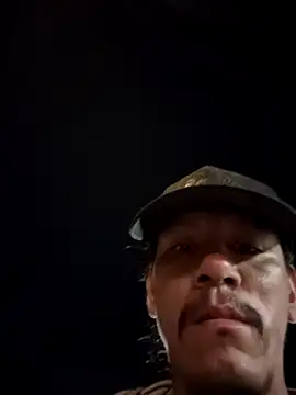 Snapshot of ThatDaddySaint chatting on 10-05-25, 05:50 ThatDaddySaint online show from 10-05-25, 05:50