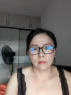 luxi8899 online show from 09-18-25, 06:26