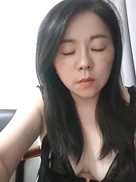 luxi8899 online show from 09-19-25, 01:23