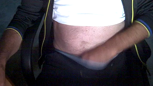 velikifant7 online show from 06-15-26, 04:04