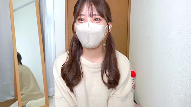 Snapshot of riri__nyan_o0 chatting on 11-11-25, 06:02 riri nyan o0 online show from 11-11-25, 06:02