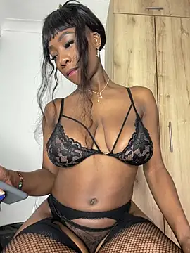 Snapshot of Astergray21 chatting on 03-12-26, 01:06 Astergray21 online show from 03-12-26, 01:06