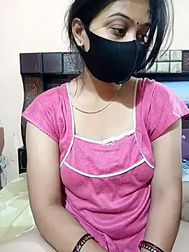 Snapshot of Priyanka_Pal chatting on 11-21-25, 12:54 Priyanka Pal online show from 11-21-25, 12:54