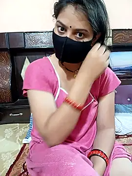 Snapshot of Priyanka_Pal chatting on 11-28-25, 01:08 Priyanka Pal online show from 11-28-25, 01:08