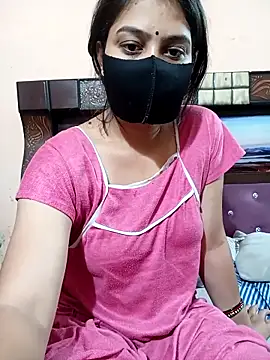 Snapshot of Priyanka_Pal chatting on 12-18-25, 01:00 Priyanka Pal online show from 12-18-25, 01:00