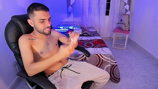 Jeremyy Boy online show from 09-11-25, 02:22