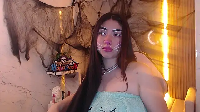 Sophia tf online show from 10-16-25, 01:34