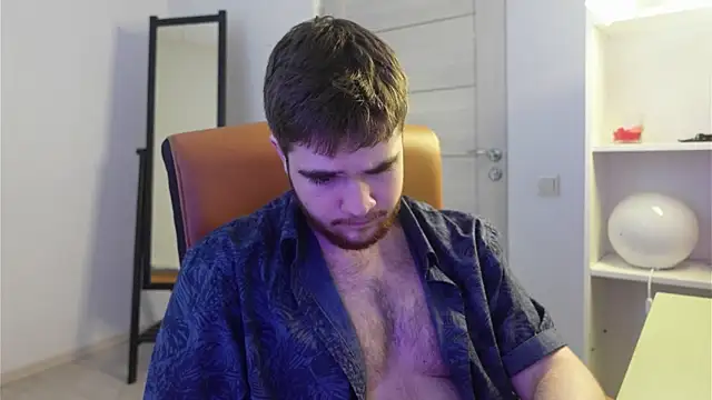 Mark Maxim online show from 10-14-25, 06:03