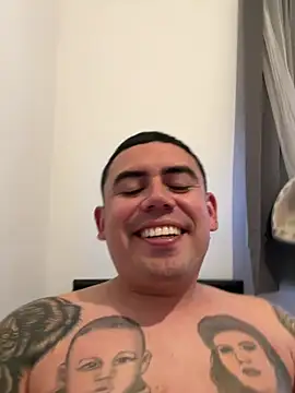 davidxxx099 online show from 06-10-26, 06:18