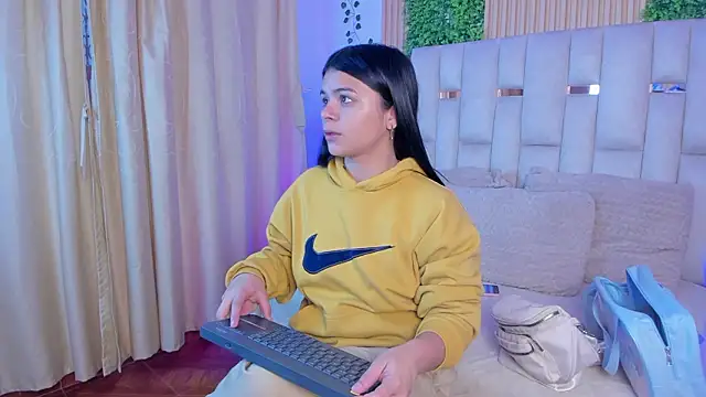 Jade Nmm online show from 01-17-26, 01:16